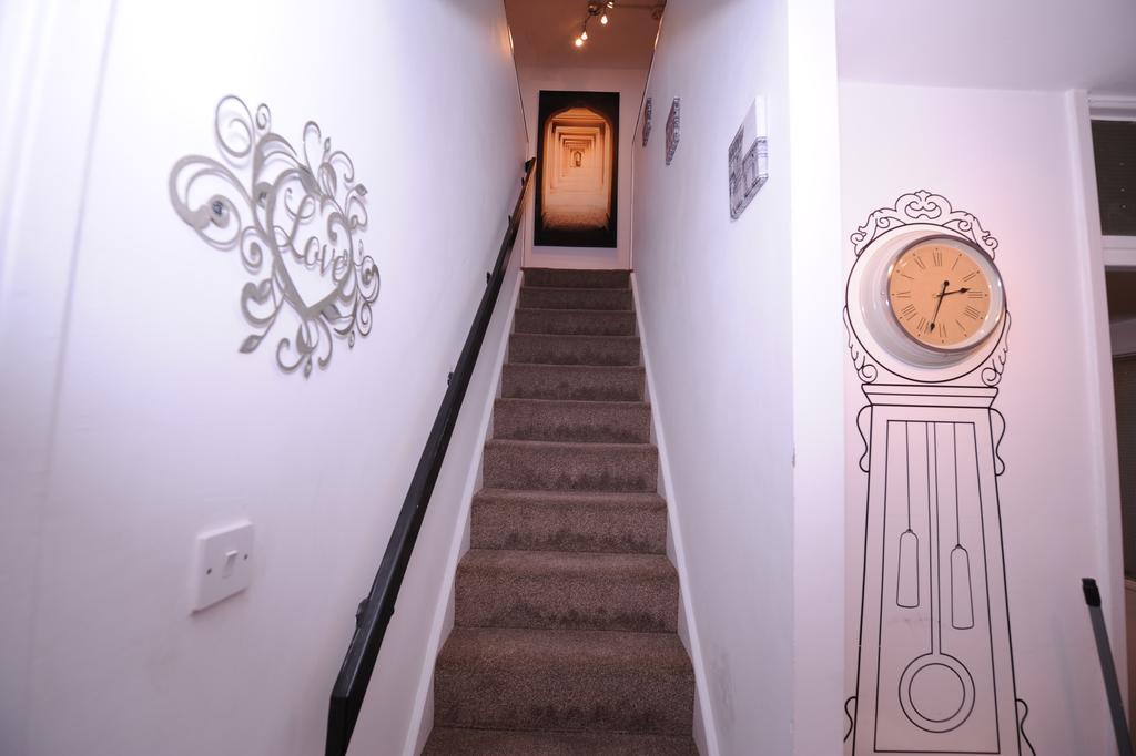 Kingward Rooms Лондон Экстерьер фото