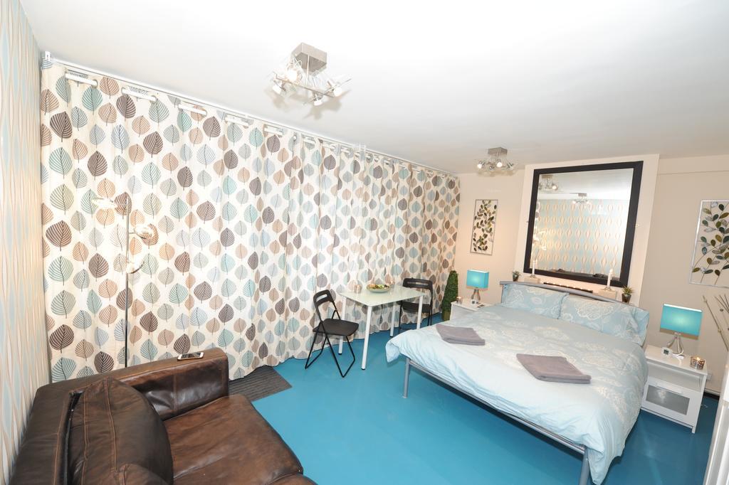 Kingward Rooms Лондон Экстерьер фото